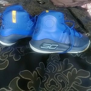 Under Armour Basketball Shoes